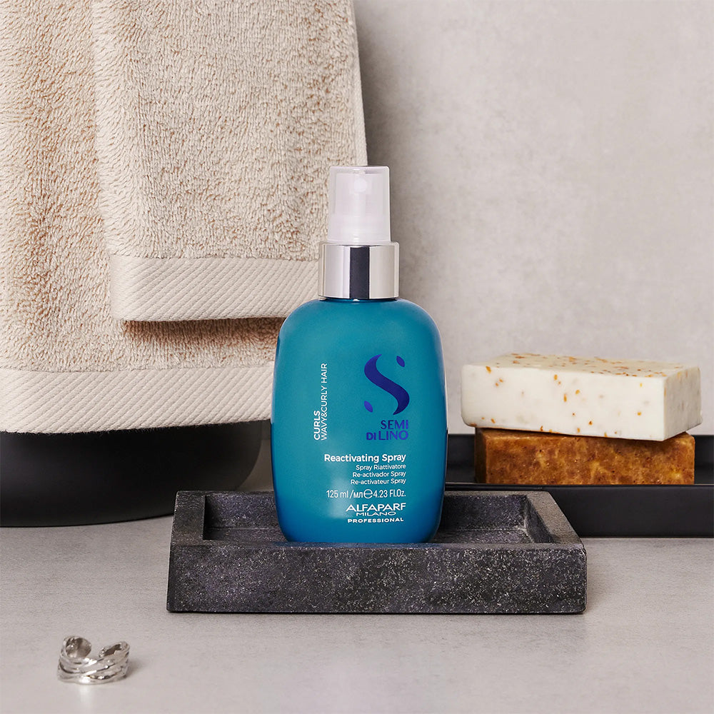 SEMI DI LINO Curls Reactivating Spray