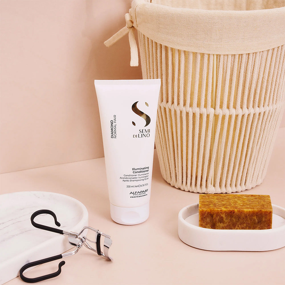 SEMI DI LINO Diamond Illuminating Conditioner (200ml)
